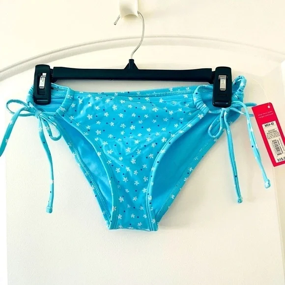 Xhilaration Women’s Baby Blue Floral Bikini Bottom Medium Size - Picture 6 of 10